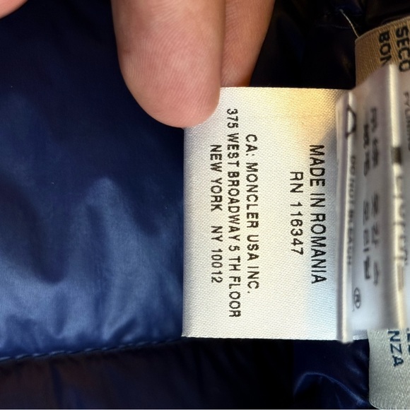 MONCLER Men’s Gui Packable Down Vest in Blue; Size: 2 (With CoA) - Picture 13 of 15